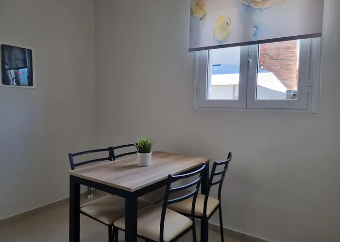 Chrysanthe\'S Apartments No1