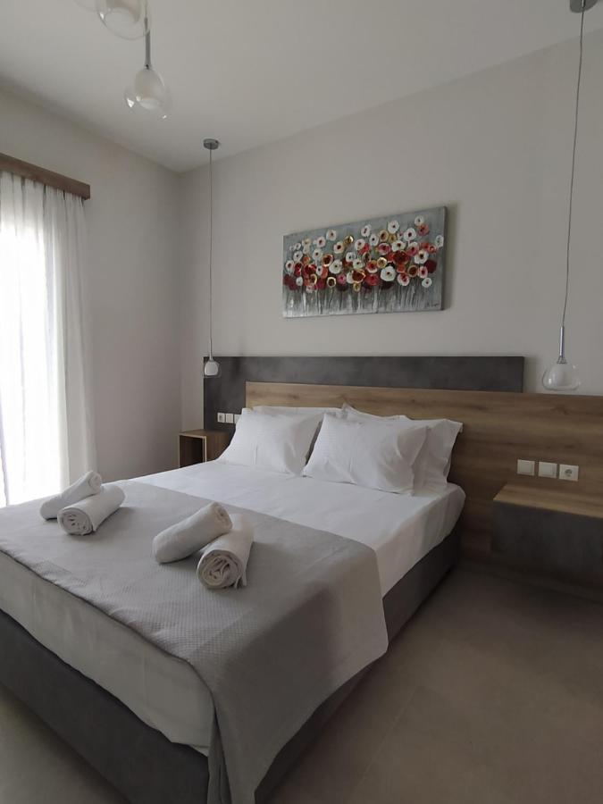 Chrysanthe's No1 Apartment
