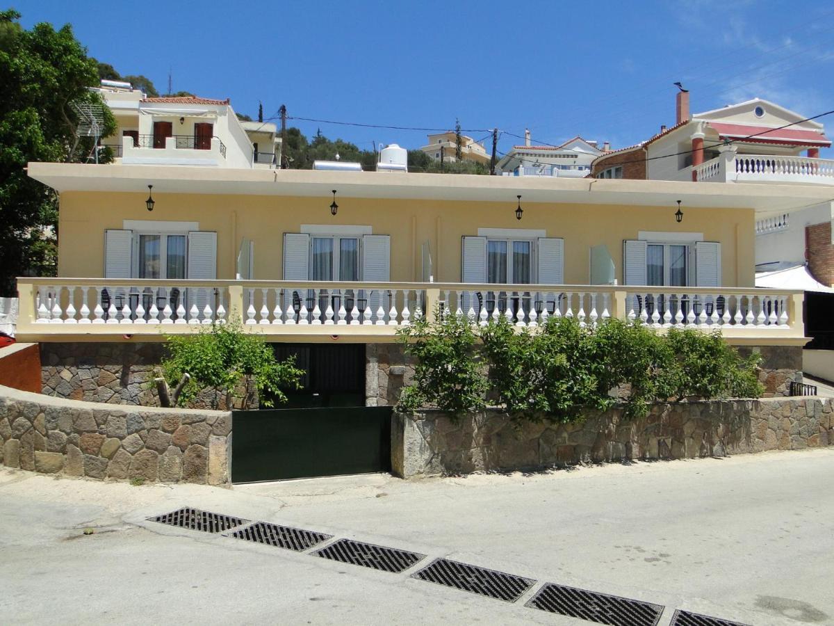 Chrysanthe's No1 Apartament Poros Town